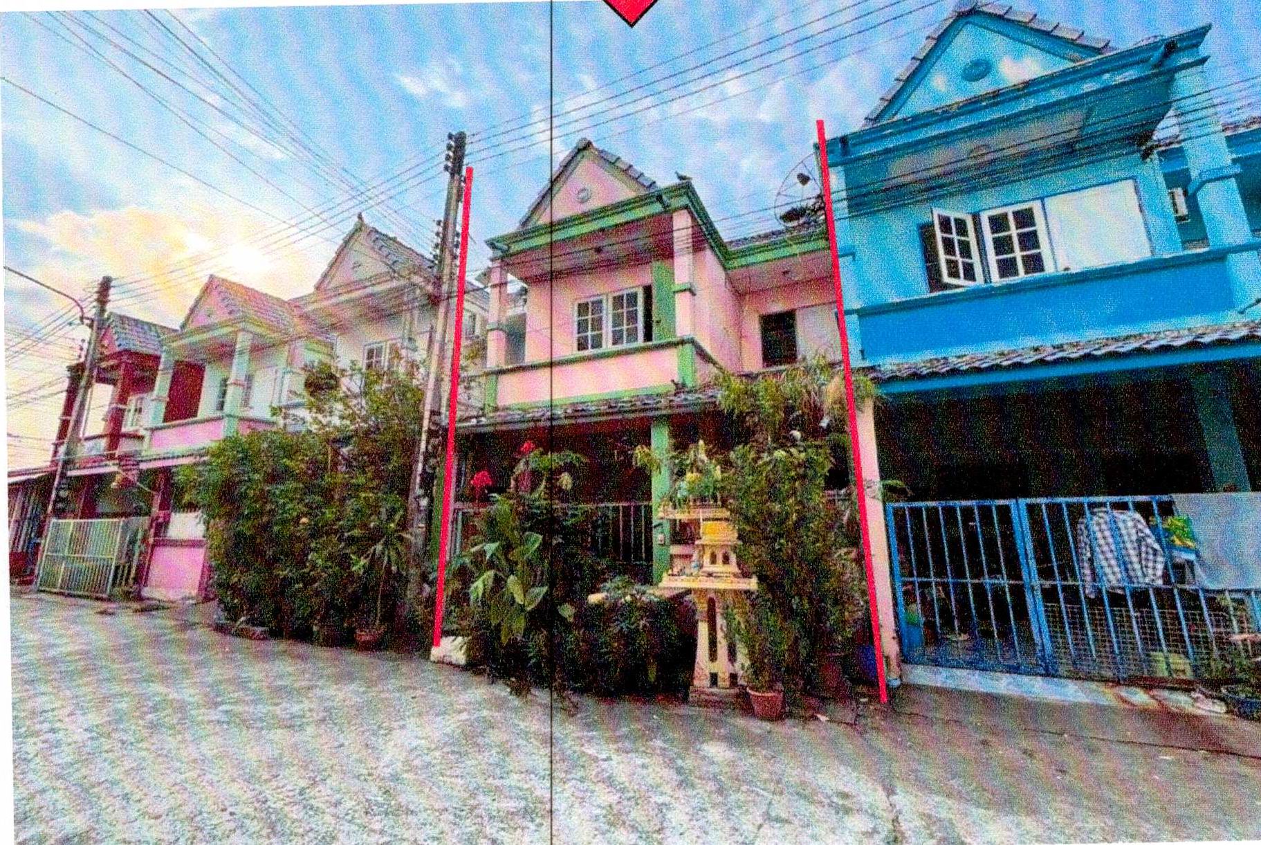 รูปที่ดินพร้อมสิ่งปลูกสร้าง บ้านบึง บ้านบึง ชลบุรี