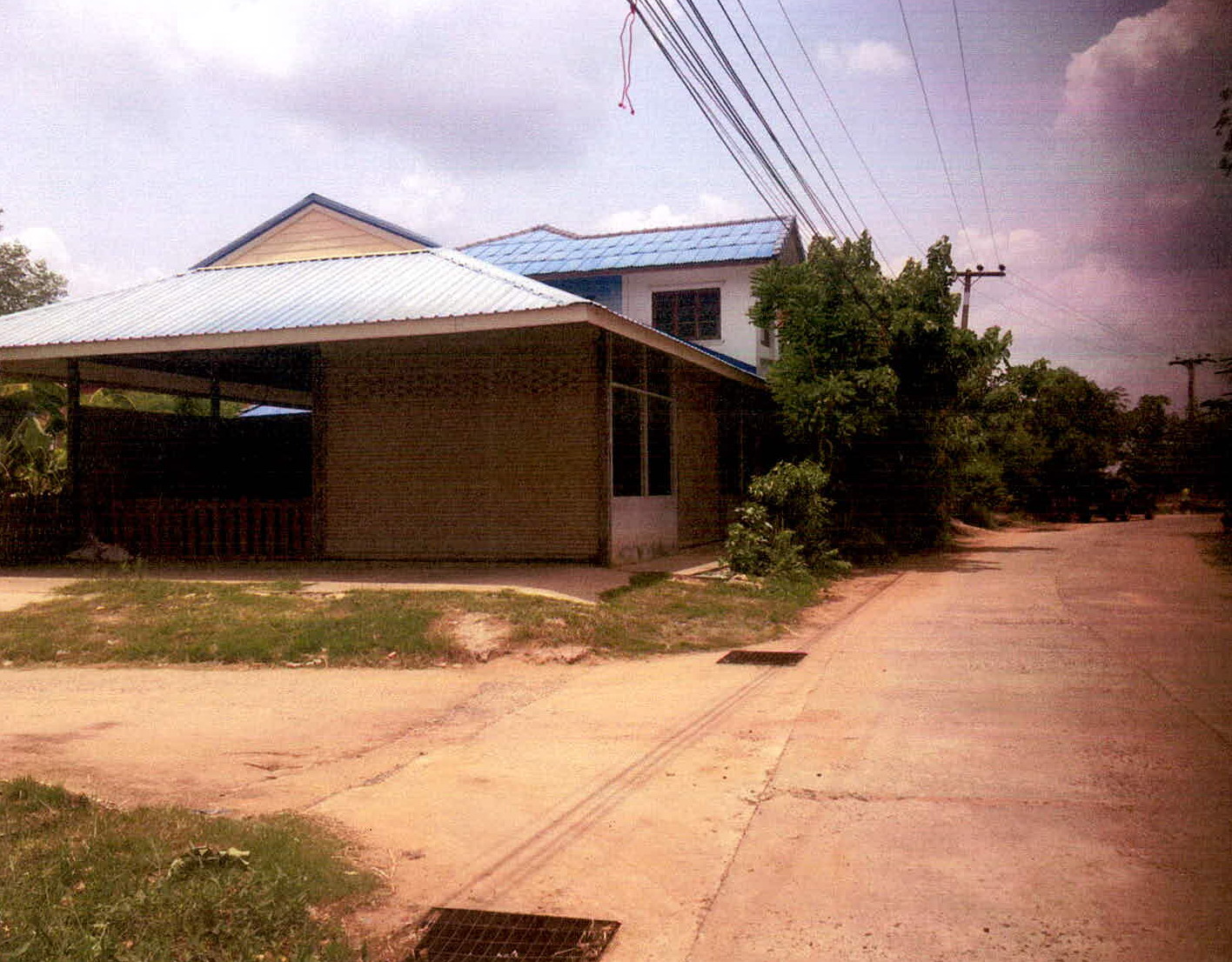รูปที่ดินพร้อมสิ่งปลูกสร้าง หว้านคำ ราษีไศล ศรีสะเกษ