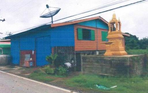 รูปที่ดินพร้อมสิ่งปลูกสร้าง บางเคียน ชุมแสง นครสวรรค์