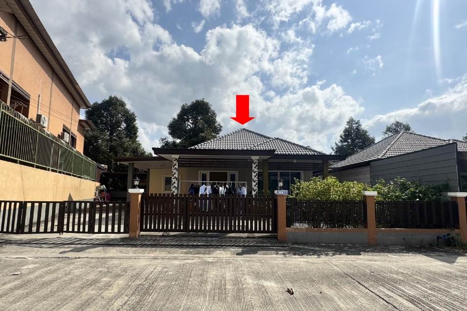 รูปที่ดินพร้อมสิ่งปลูกสร้าง บ้านส้อง เวียงสระ สุราษฎร์ธานี