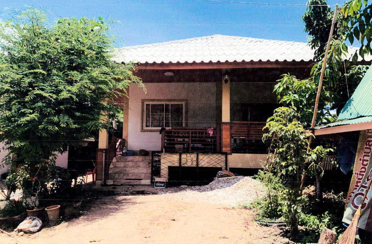 รูปที่ดินพร้อมสิ่งปลูกสร้าง แม่พริก แม่สรวย เชียงราย