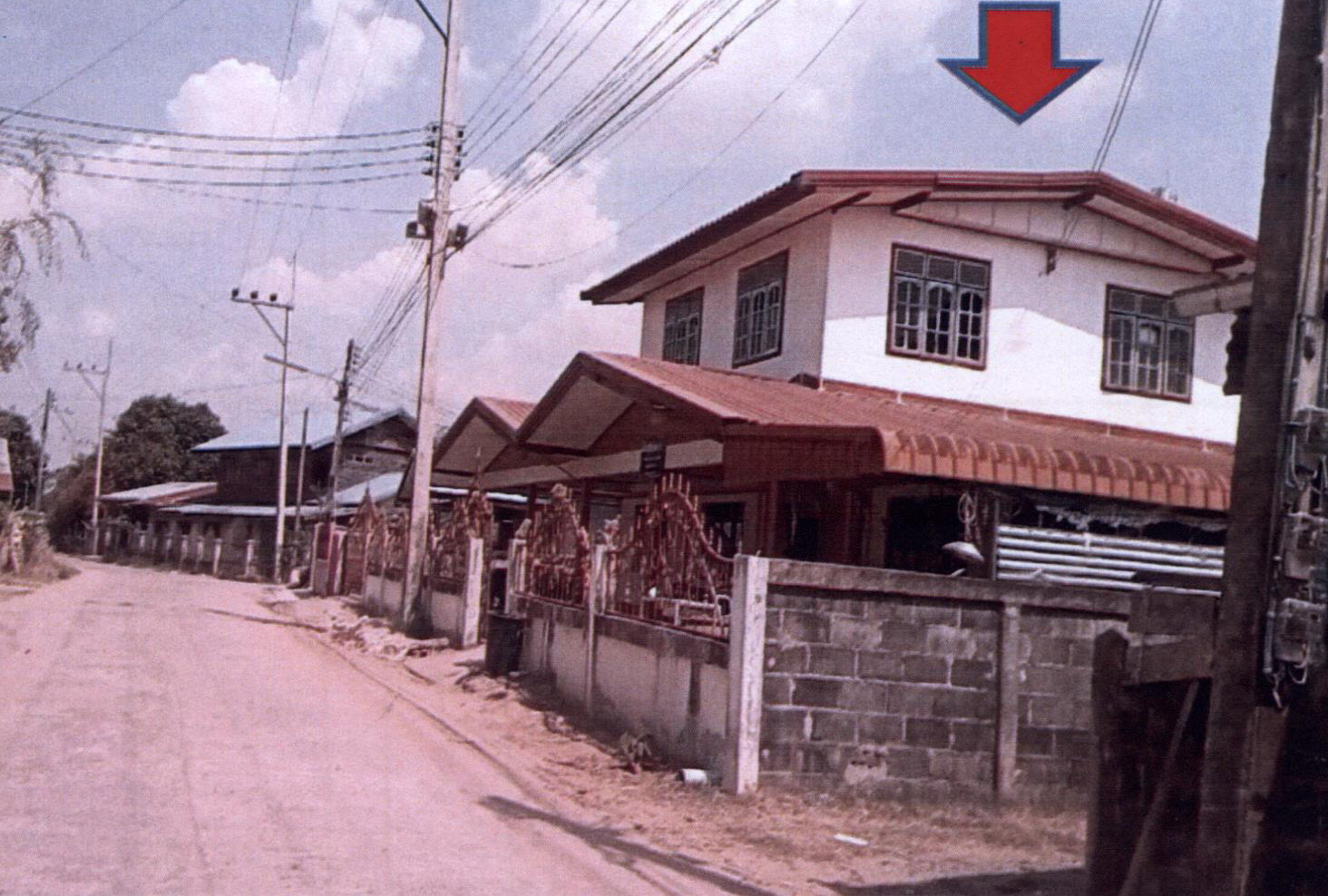 รูปที่ดินพร้อมสิ่งปลูกสร้าง ดอนแรด รัตนบุรี สุรินทร์