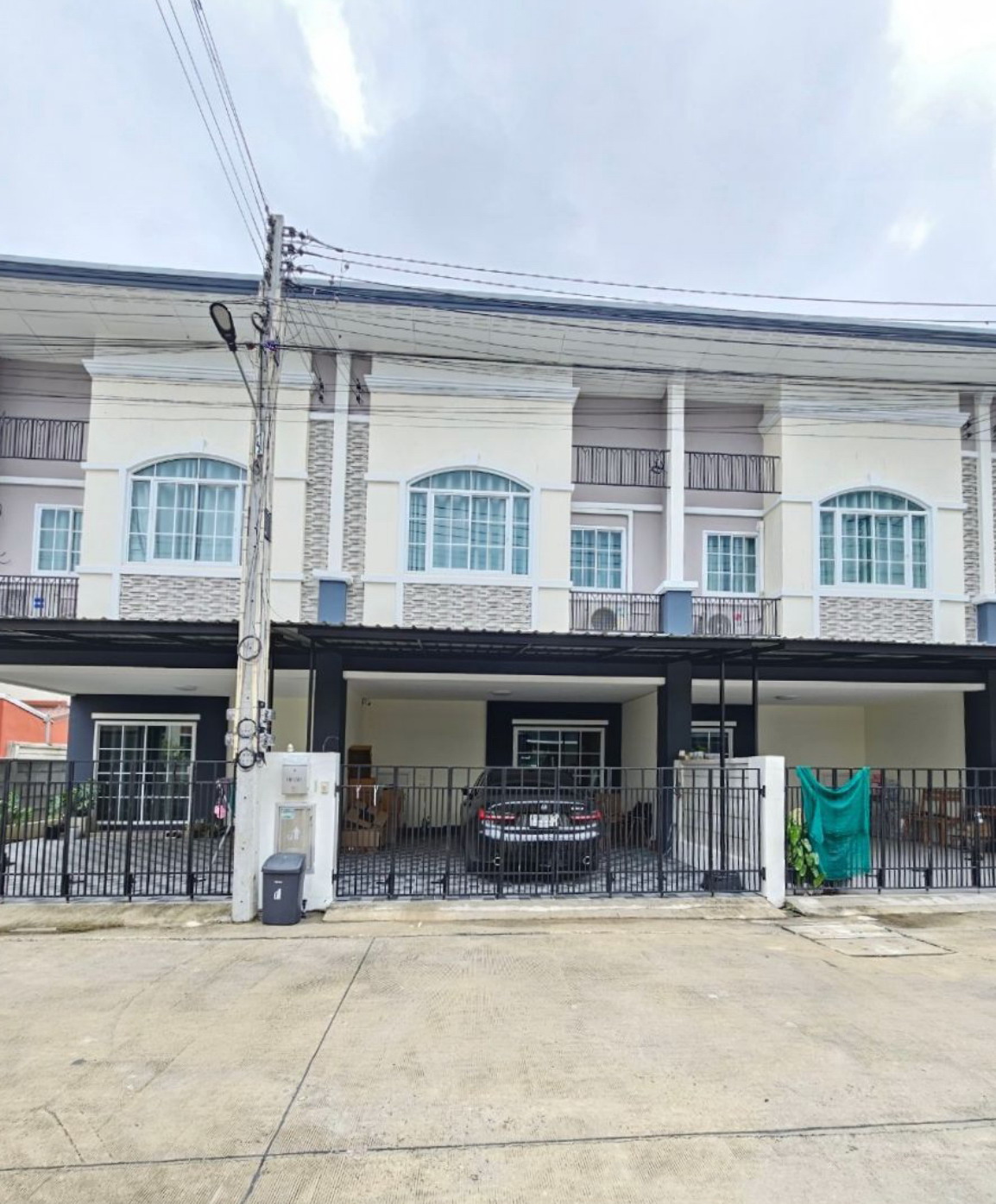 รูปที่ดินพร้อมสิ่งปลูกสร้าง บ้านฉาง บ้านฉาง ระยอง
