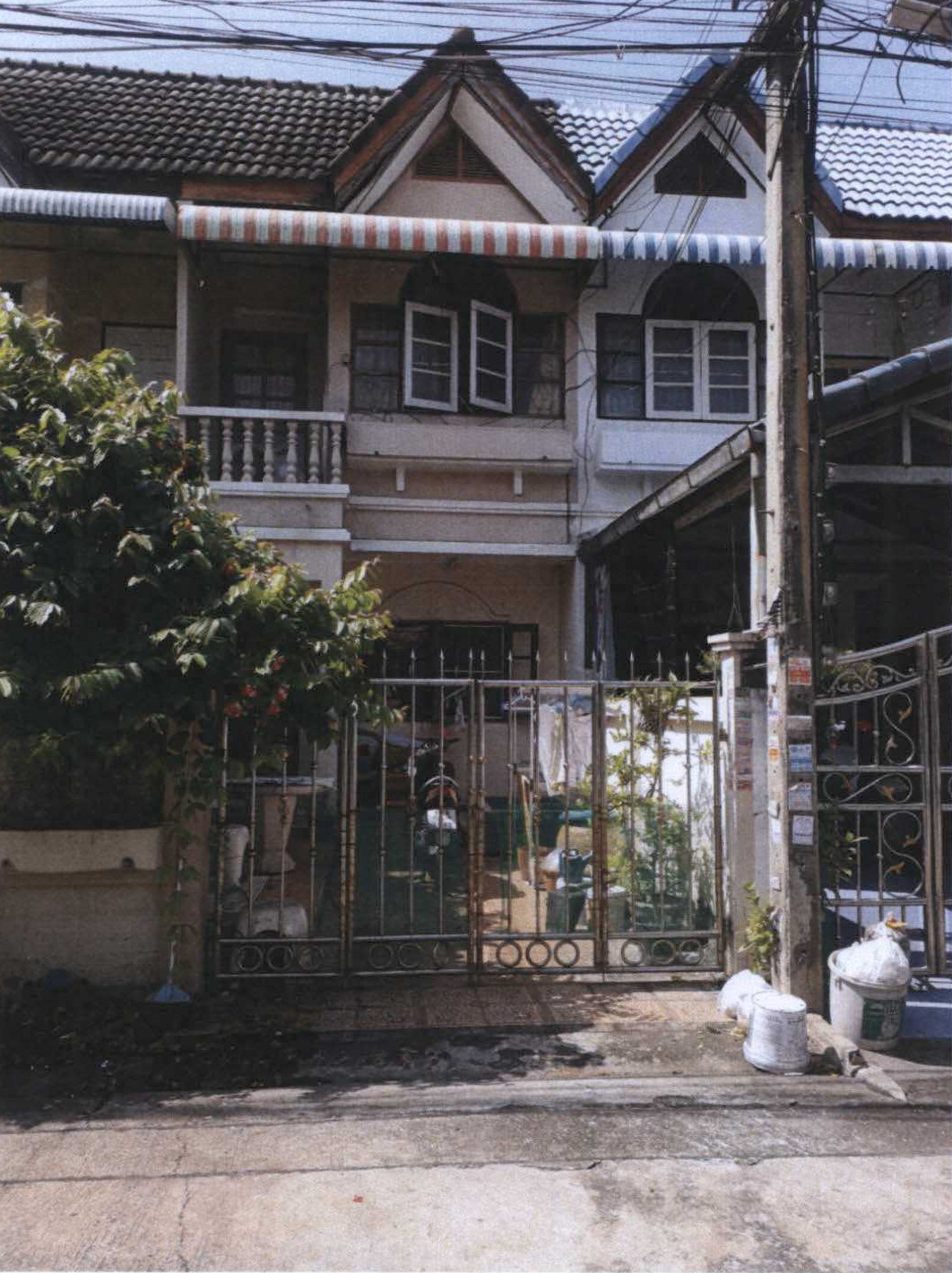 รูปที่ดินพร้อมสิ่งปลูกสร้าง คลองกุ่ม บางกะปิ กรุงเทพมหานคร