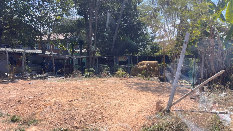 รูปที่ดินว่างเปล่า แคน สนม สุรินทร์