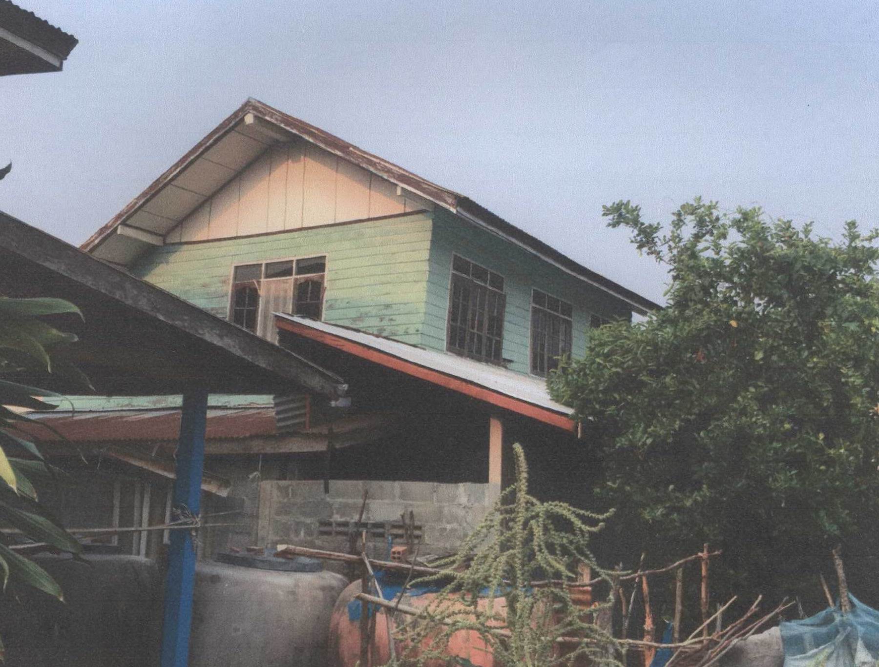 รูปที่ดินพร้อมสิ่งปลูกสร้าง หนองเรือ ชุมพลบุรี สุรินทร์