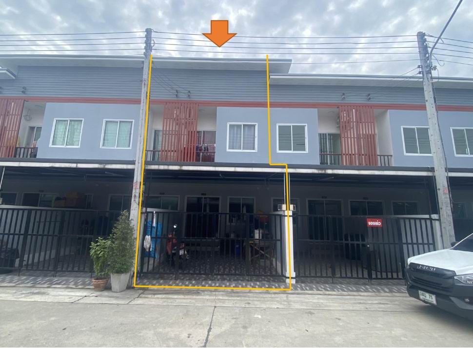 รูปที่ดินพร้อมสิ่งปลูกสร้าง ระแหง ลาดหลุมแก้ว ปทุมธานี