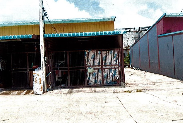 รูปที่ดินพร้อมสิ่งปลูกสร้าง ระแหง ลาดหลุมแก้ว ปทุมธานี