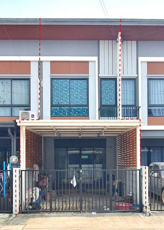 รูปที่ดินพร้อมสิ่งปลูกสร้าง ระแหง ลาดหลุมแก้ว ปทุมธานี