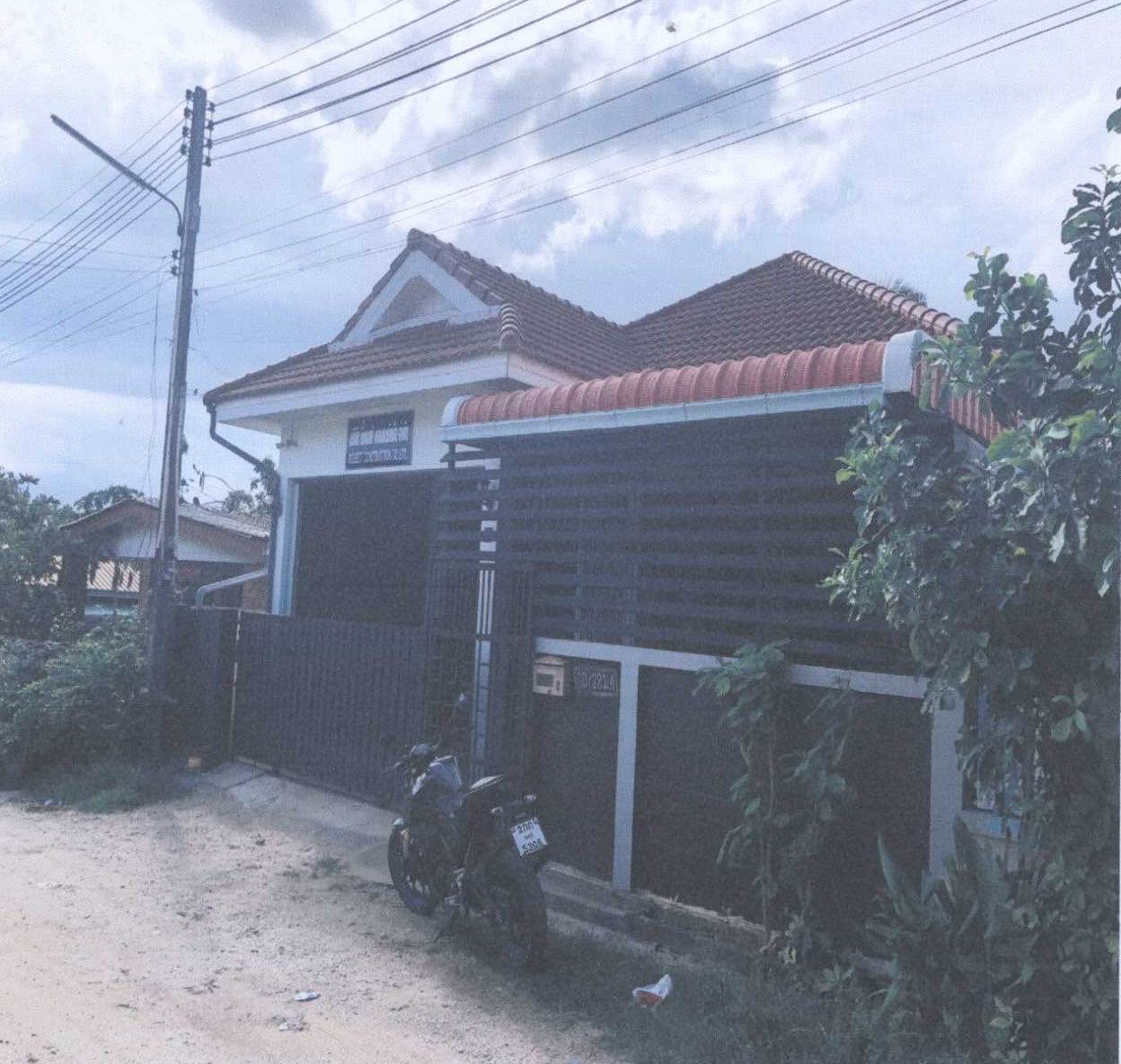 รูปที่ดินพร้อมสิ่งปลูกสร้าง หนองปลาไหล บางละมุง ชลบุรี