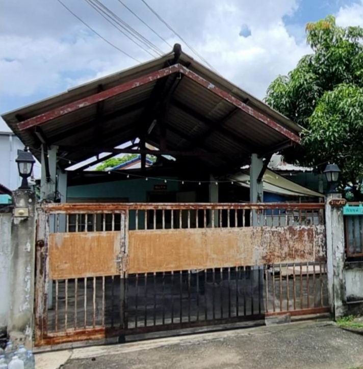 รูปที่ดินพร้อมสิ่งปลูกสร้าง สะพานสูง บางกะปิ กรุงเทพมหานคร