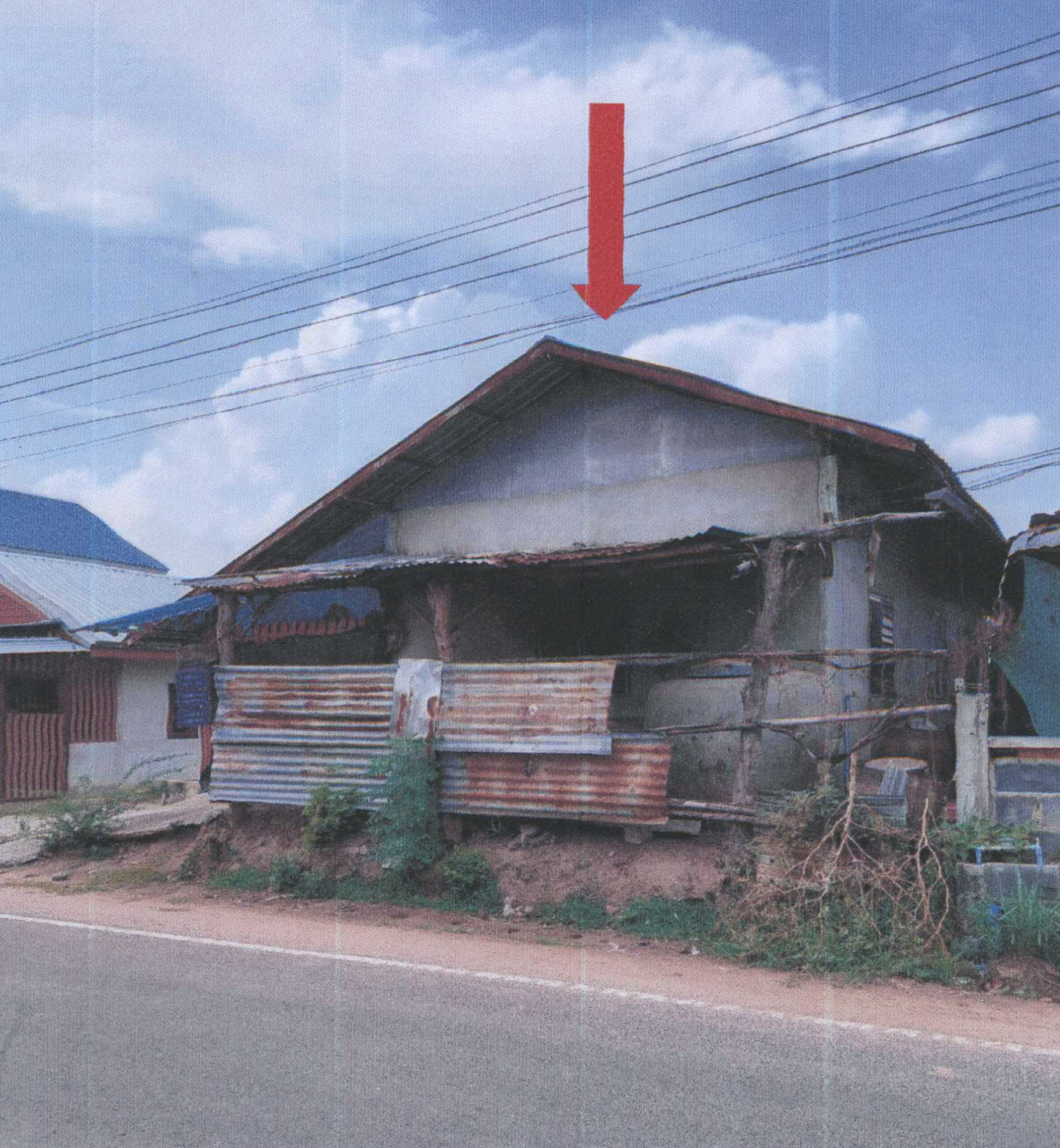 รูปที่ดินพร้อมสิ่งปลูกสร้าง กระเบื้อง ชุมพลบุรี สุรินทร์