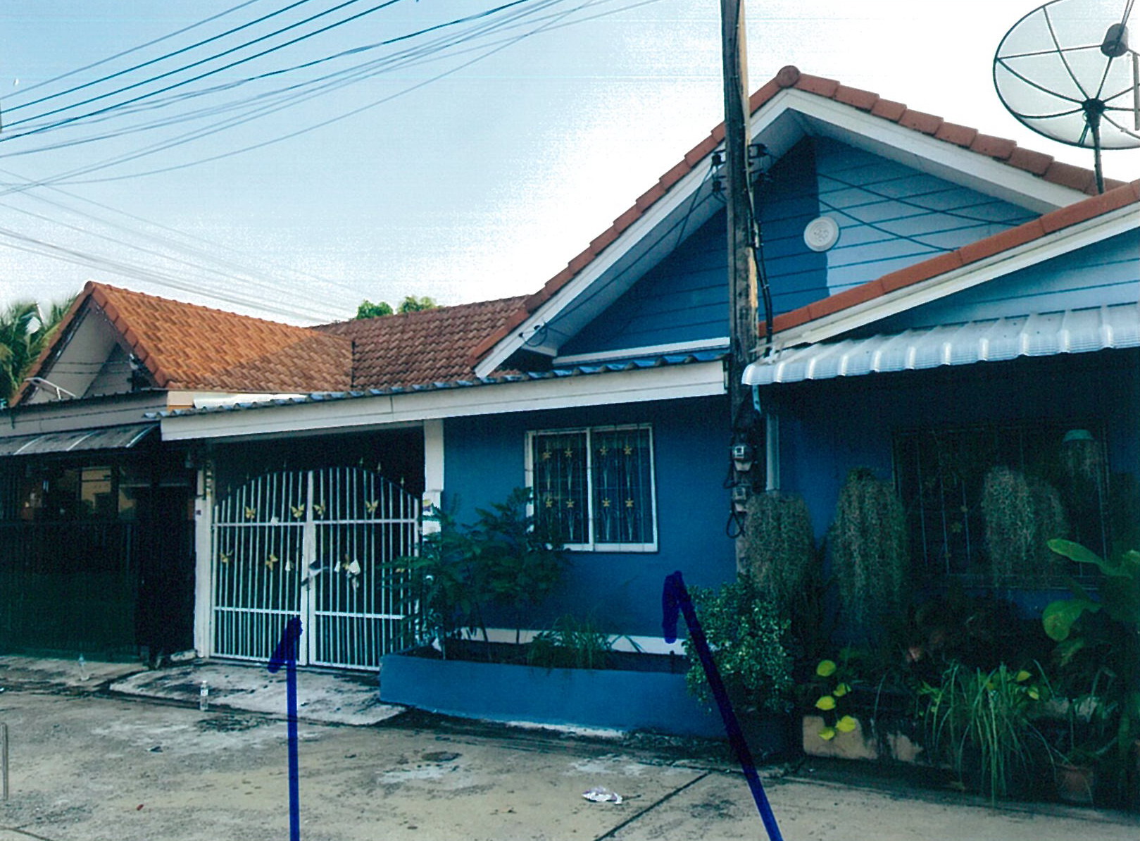 รูปที่ดินพร้อมสิ่งปลูกสร้าง ระแหง ลาดหลุมแก้ว ปทุมธานี
