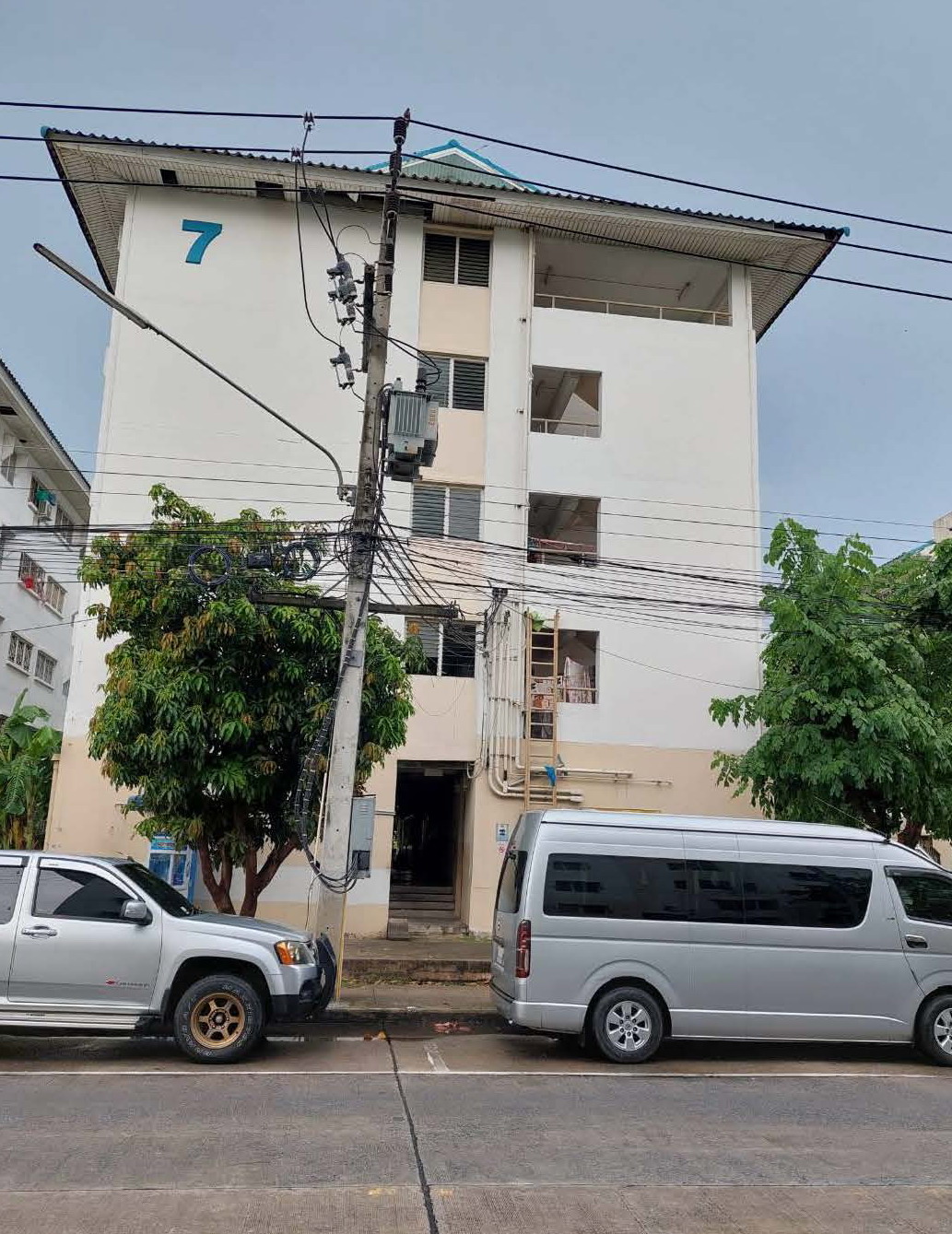 รูปห้องชุด บางปรอก เมืองปทุมธานี ปทุมธานี
