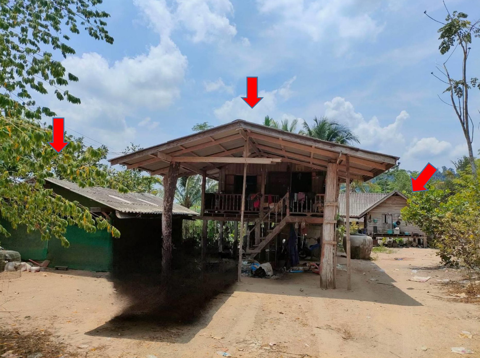 รูปที่ดินพร้อมสิ่งปลูกสร้าง ตะกุกเหนือ วิภาวดี สุราษฎร์ธานี