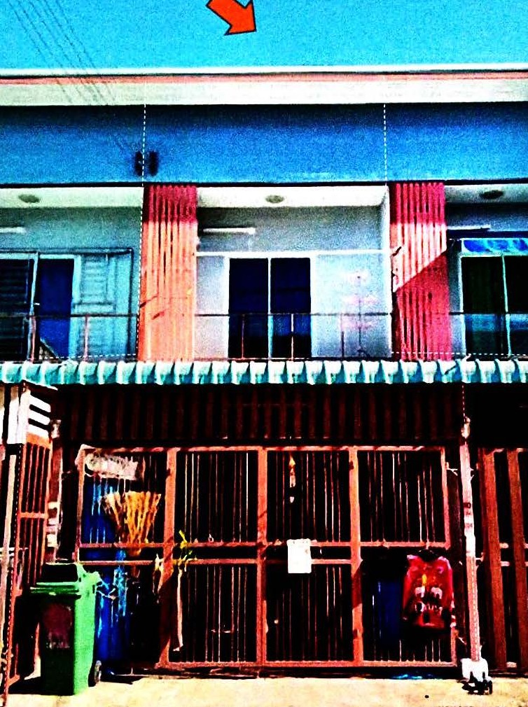 รูปที่ดินพร้อมสิ่งปลูกสร้าง ระแหง ลาดหลุมแก้ว ปทุมธานี