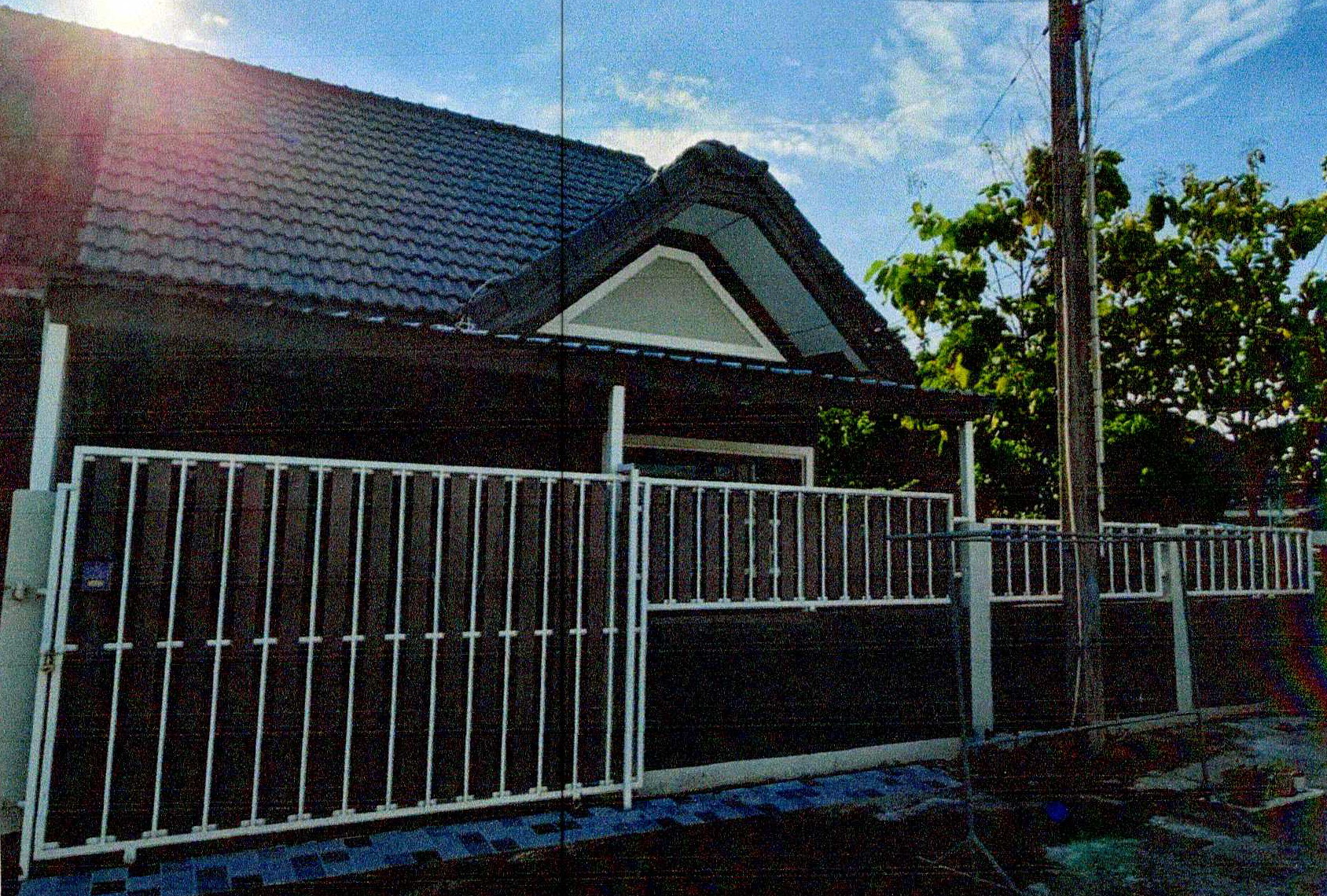 รูปที่ดินพร้อมสิ่งปลูกสร้าง นาป่า เมืองชลบุรี ชลบุรี